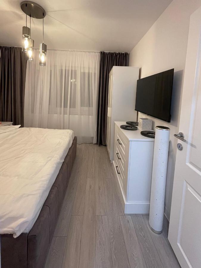 Oxana Apartments - 3 Camere - Timişoara Buitenkant foto